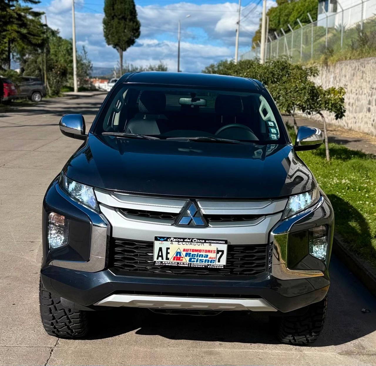 Mitsubishi L200 - Vista 2
